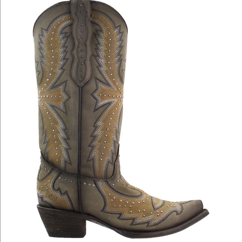 Corral snip toe boots